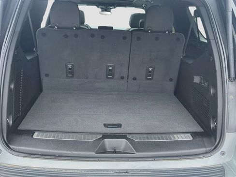 Used 2024 Chevrolet Suburban High Country w/ Max Trailering Package AWD/4WD image 27