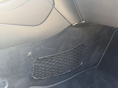 Used 2019 Mercedes-Benz GLC 300 GLC 300 w/ Parking Assistance Package image 29