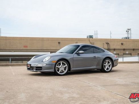 Used 2005 Porsche 911 Carrera image 17