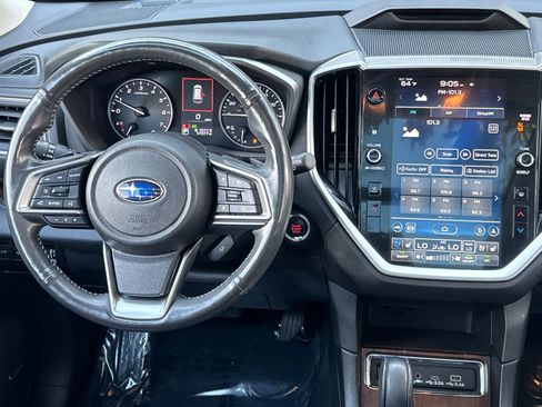 Used 2023 Subaru Ascent Touring AWD/4WD image 15