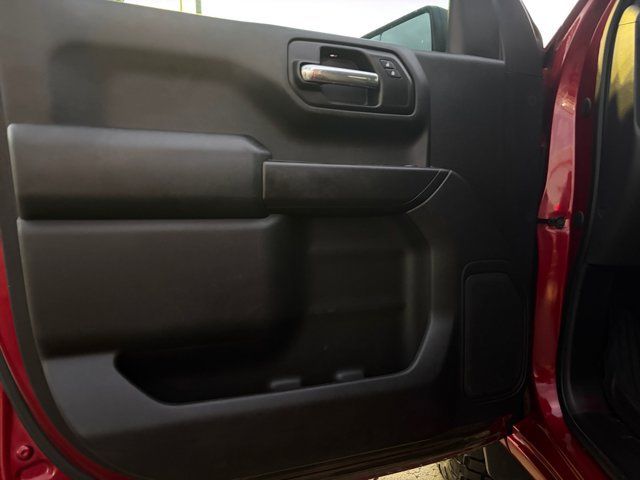 Used 2019 Chevrolet Silverado 1500 Custom Trail Boss w/ Custom Convenience Package AWD/4WD image 13