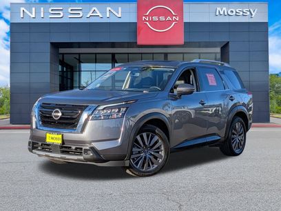 Certified 2024 Nissan Pathfinder SL w/ SL Premium Package