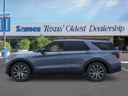 New 2026 Ford Explorer ST-Line image 3