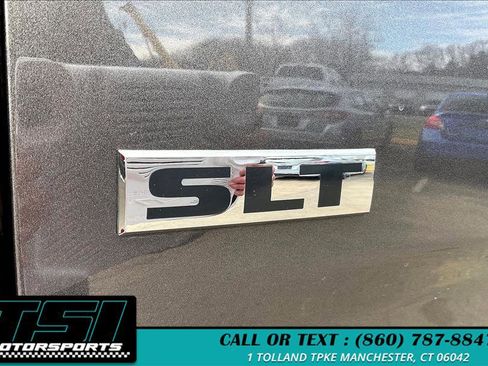 Used 2016 RAM 3500 SLT w/ Luxury Group AWD/4WD image 8