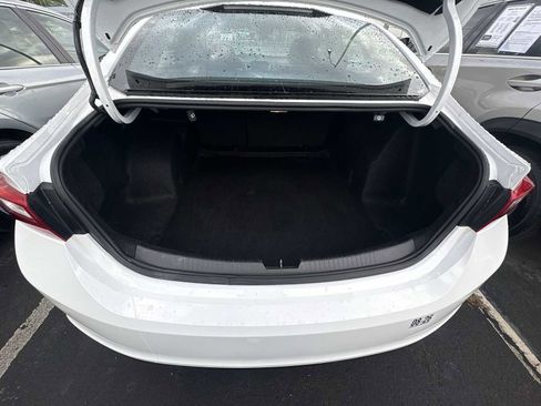 Used 2023 Chevrolet Malibu LT image 19