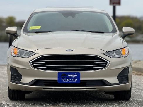 Used 2019 Ford Fusion SE AWD/4WD image 3