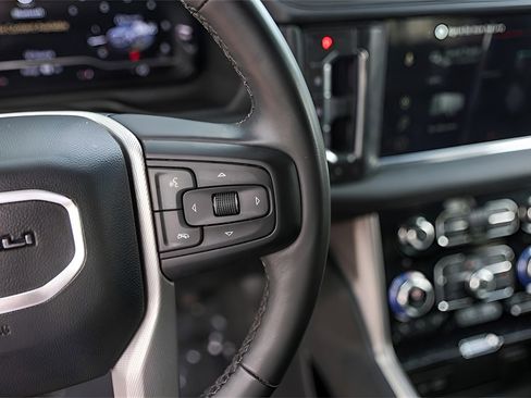 Used 2023 GMC Yukon Denali w/ Max Trailering Package image 16