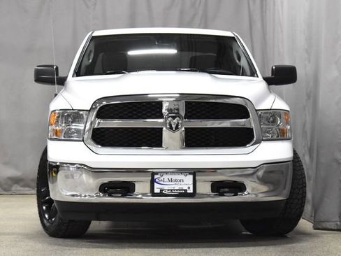 Used 2023 RAM 1500 Classic SLT w/ Protection Group AWD/4WD image 5