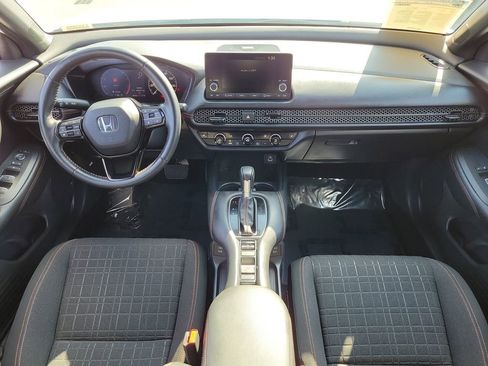 Used 2024 Honda HR-V Sport image 10