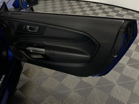 Used 2024 Ford Mustang GT Premium image 34
