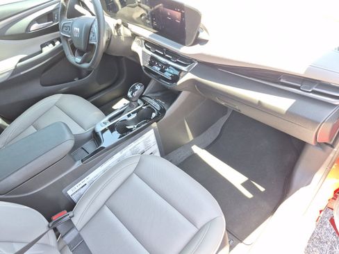 Used 2026 Buick Envista Preferred FWD image 13