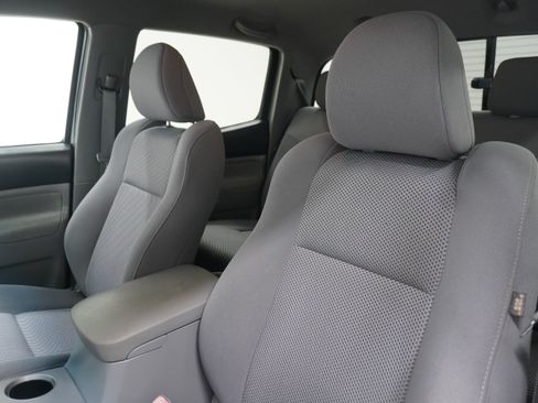 Used 2009 Toyota Tacoma PreRunner RWD image 7