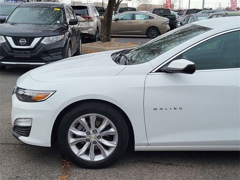 Used 2024 Chevrolet Malibu LT image 8