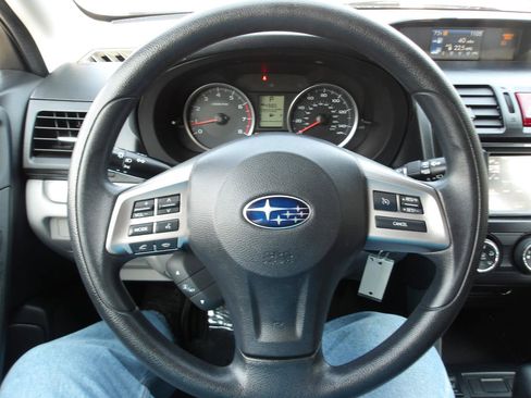Used 2014 Subaru Forester 2.5i Premium AWD/4WD image 15