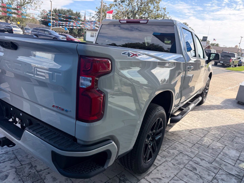New 2026 Chevrolet Silverado 1500 RST w/ LPO, Liner Protection Package AWD/4WD image 4