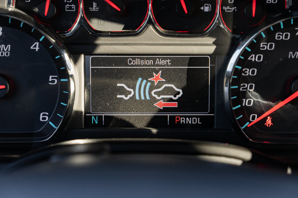Used 2019 Chevrolet Tahoe LS w/ All-Season Package RWD image 19