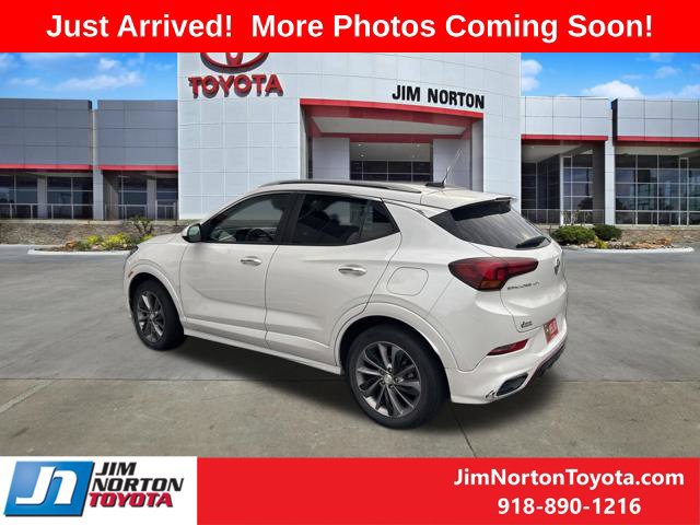Used 2021 Buick Encore GX Select w/ Sport Touring Package FWD image 4