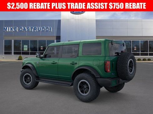 New 2025 Ford Bronco Outer Banks w/ Sasquatch Package image 4