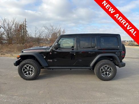 Used 2025 Jeep Wrangler Unlimited Rubicon image 6
