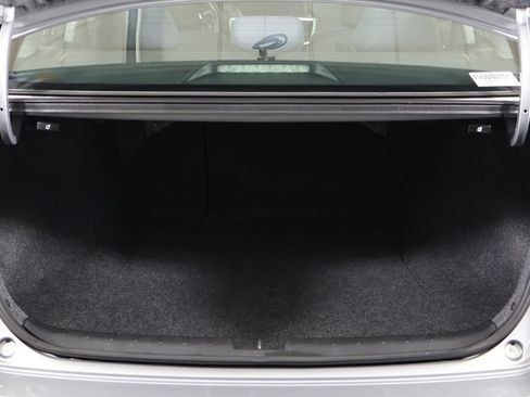 Used 2017 Honda Accord EX image 16