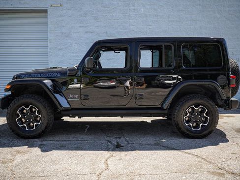 Used 2023 Jeep Wrangler Unlimited Rubicon 4xe w/ Cold Weather Group image 10