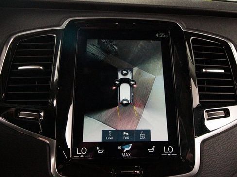 Used 2022 Volvo XC90 T6 Momentum w/ Advanced Package image 37