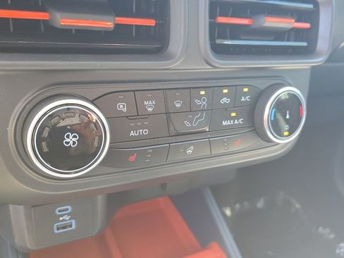 Used 2024 Ford Maverick XLT w/ XLT Luxury Package AWD/4WD image 22