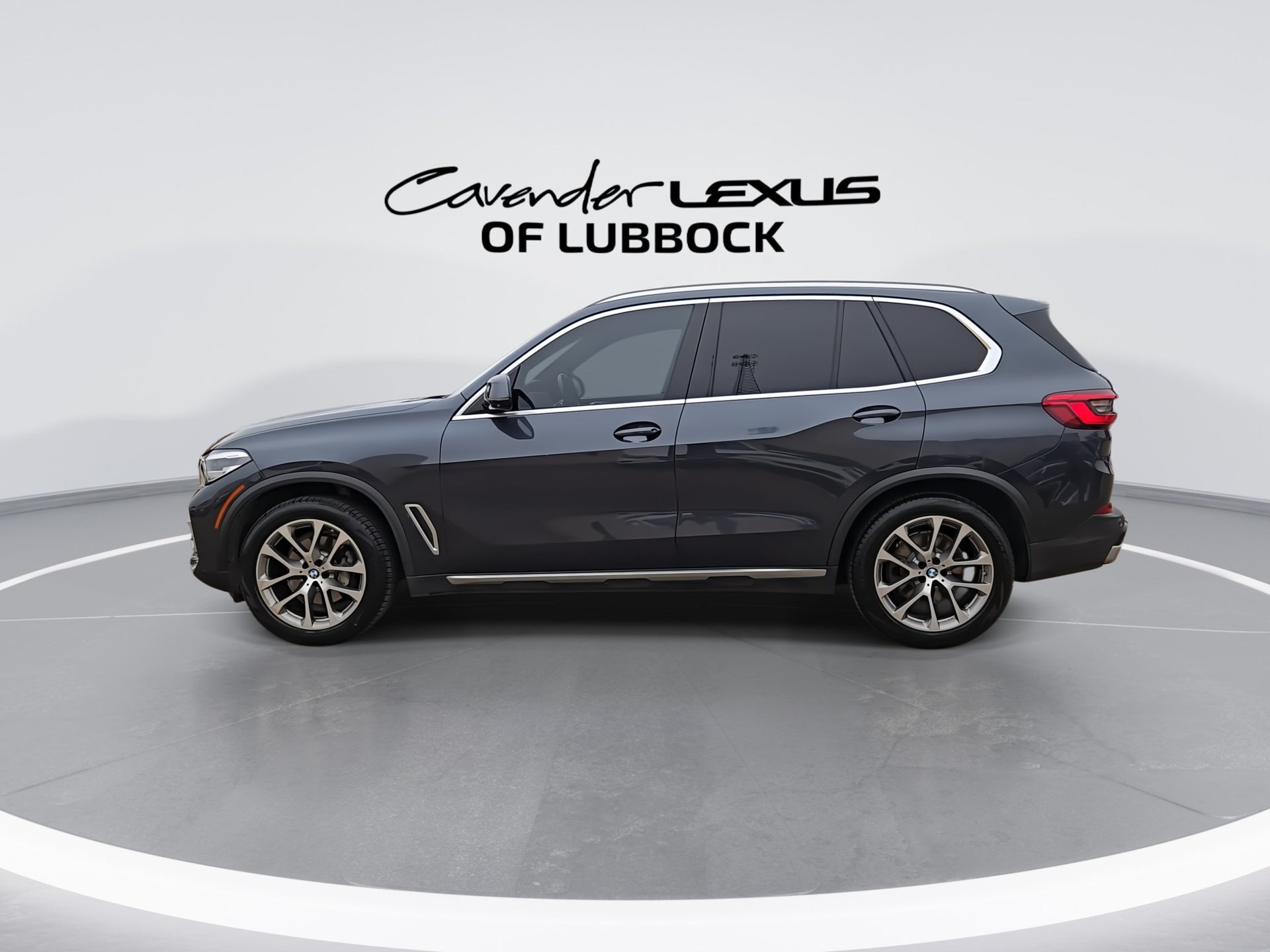 Used 2020 BMW X5 sDrive40i w/ Premium Package RWD image 5