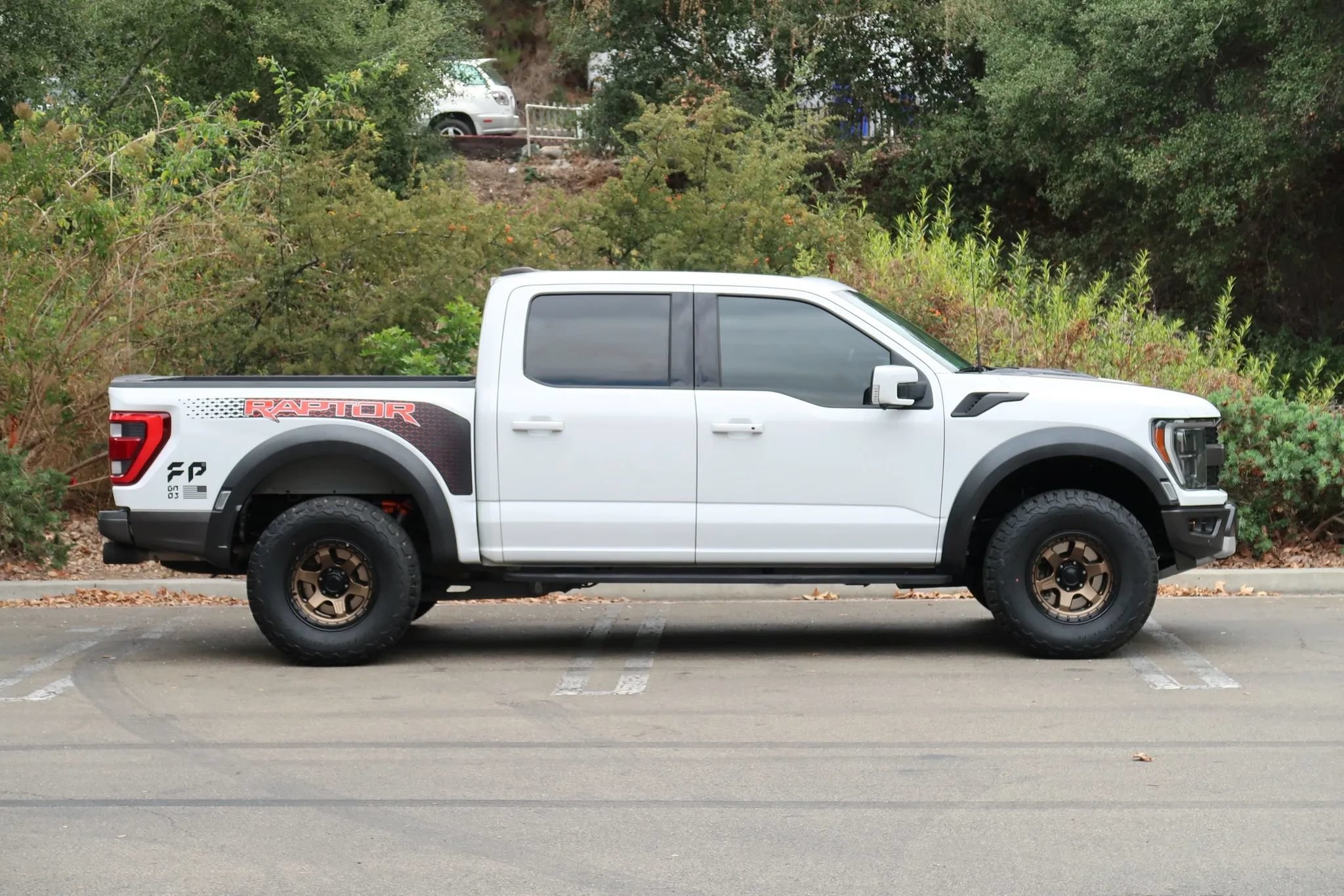 Used 2022 Ford F150 Raptor w/ Equipment Group 801A High AWD/4WD image 14