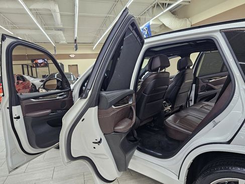 Used 2014 BMW X5 xDrive50i image 16