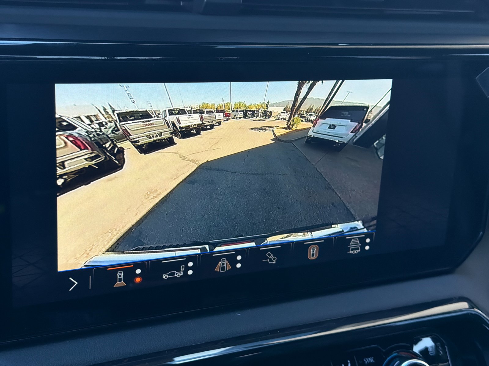 New 2026 GMC Sierra 1500 AT4 w/ AT4 Premium Package AWD/4WD image 18