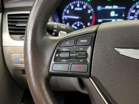 Used 2018 Genesis G80 3.8 image 35