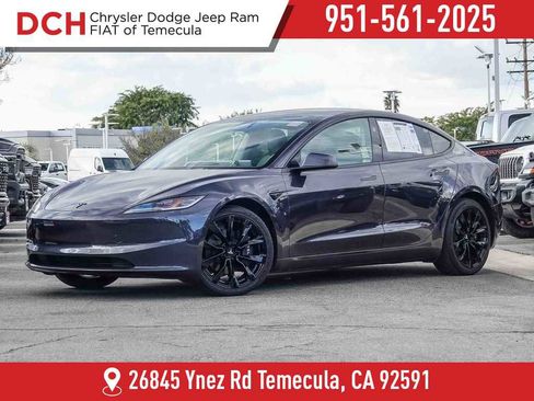 Used 2024 Tesla Model 3 Standard Range image 1