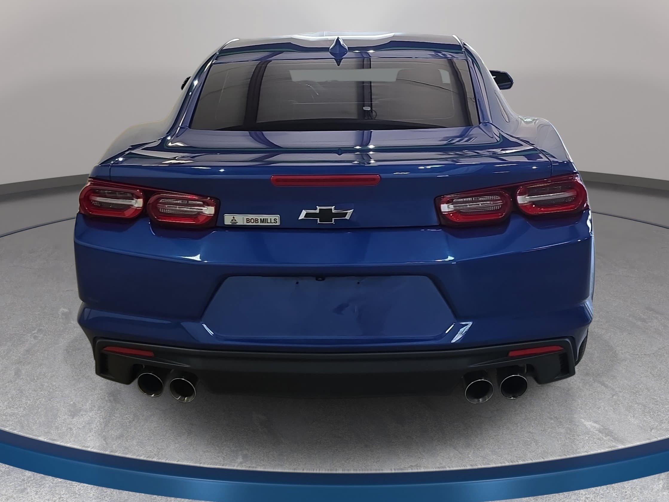 Used 2023 Chevrolet Camaro LT w/ Technology Package RWD image 7