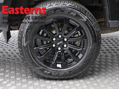 Used 2022 GMC Canyon Elevation Standard image 8