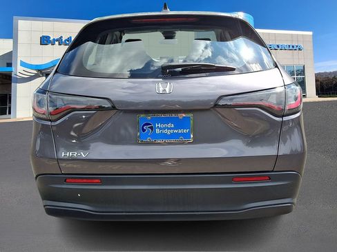 Used 2024 Honda HR-V LX image 5
