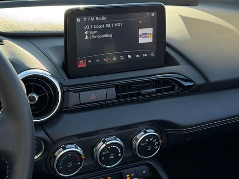 Used 2023 MAZDA MX-5 Miata Grand Touring image 34