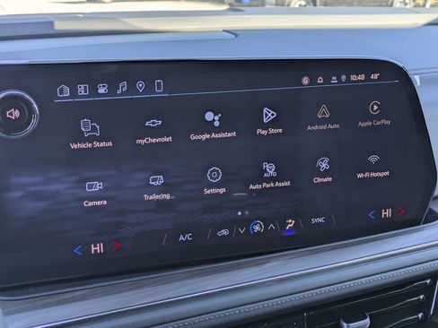 New 2026 Chevrolet Suburban LS image 17