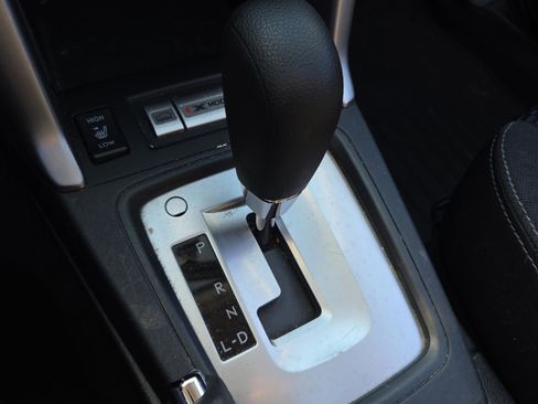 Used 2018 Subaru Forester 2.5i Premium w/ All-Weather Package image 25