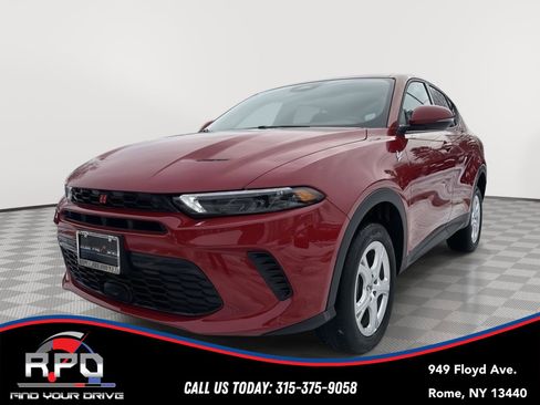 Used 2024 Dodge Hornet GT w/ Cold Weather Group image 1
