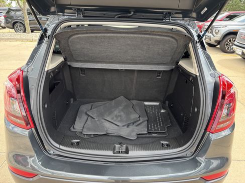 Used 2018 Buick Encore Preferred FWD image 12