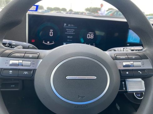 Used 2025 Hyundai Sonata SEL FWD image 15