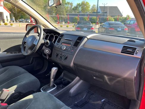 Used 2012 Nissan Versa 1.8 S w/ Special Edition Pkg FWD image 23
