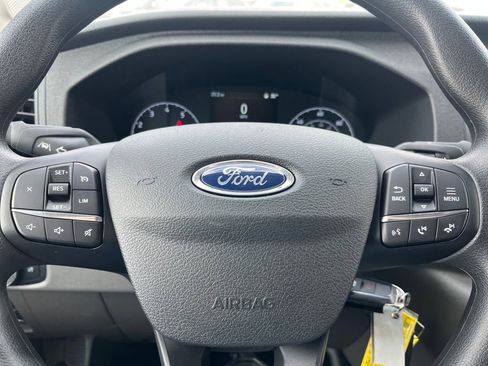 New 2025 Ford Transit 250 148 Medium Roof image 12