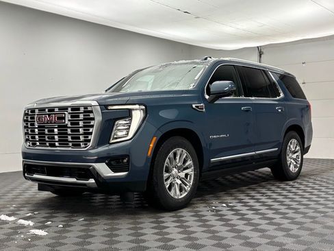 New 2026 GMC Yukon Denali w/ Sun & Power Step Package AWD/4WD image 2