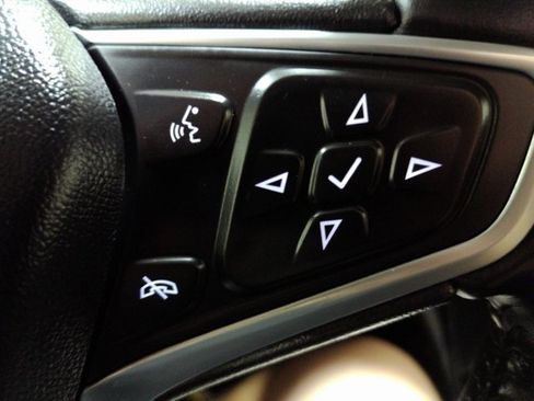 Used 2022 Chevrolet Equinox LT image 34