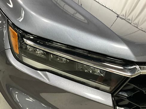 Used 2023 Honda Pilot Touring image 27