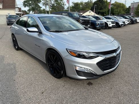 Used 2021 Chevrolet Malibu LT w/ Sport Edition FWD image 1