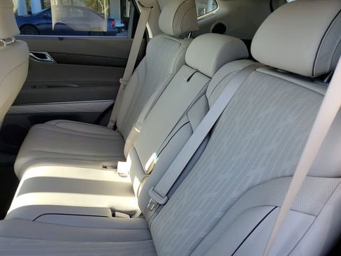 Used 2023 Genesis GV80 2.5T w/ Advanced Package image 13