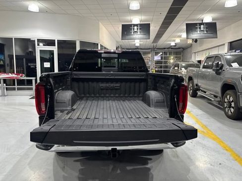 Used 2026 GMC Sierra 1500 SLT w/ SLT Premium Package AWD/4WD image 42